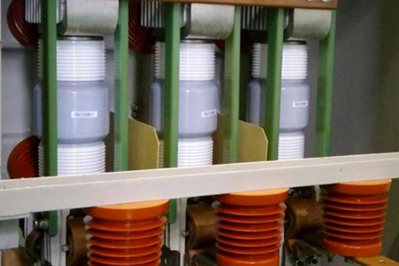 真空滅弧室什么時(shí)候更換合適？